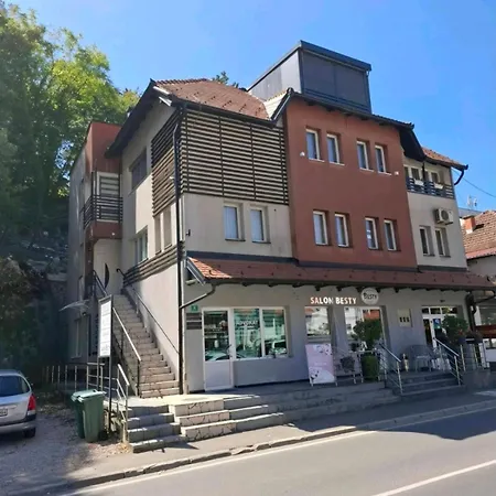 Apartamento Centar Tesanj